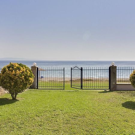 Villa Nefeli Akti Salonikiou B Айос-Ніколаос Екстер'єр фото